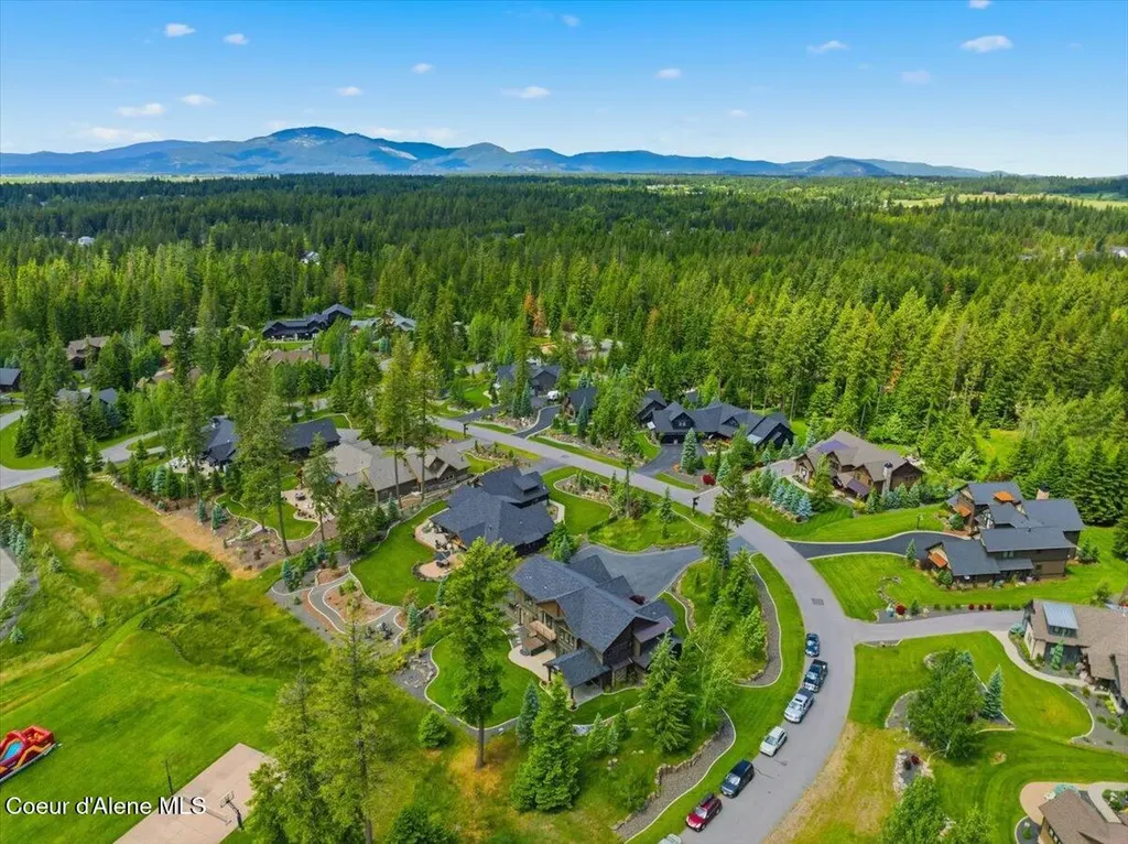 11231 N Mccall Falls Drive Hayden ID 83835