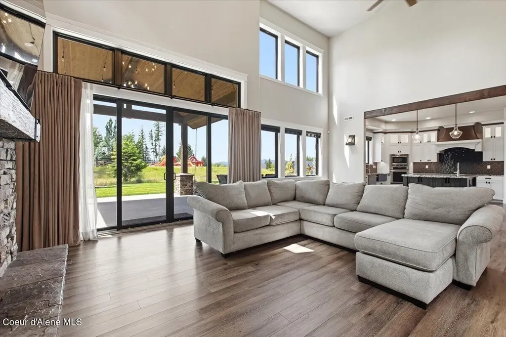 11231 N Mccall Falls Drive Hayden ID 83835