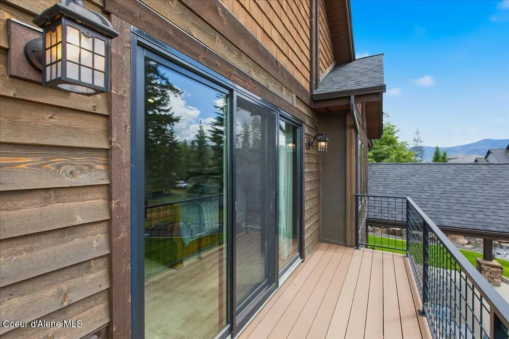 11231 N Mccall Falls Drive Hayden ID 83835