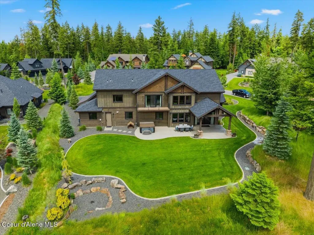 11231 N Mccall Falls Drive Hayden ID 83835