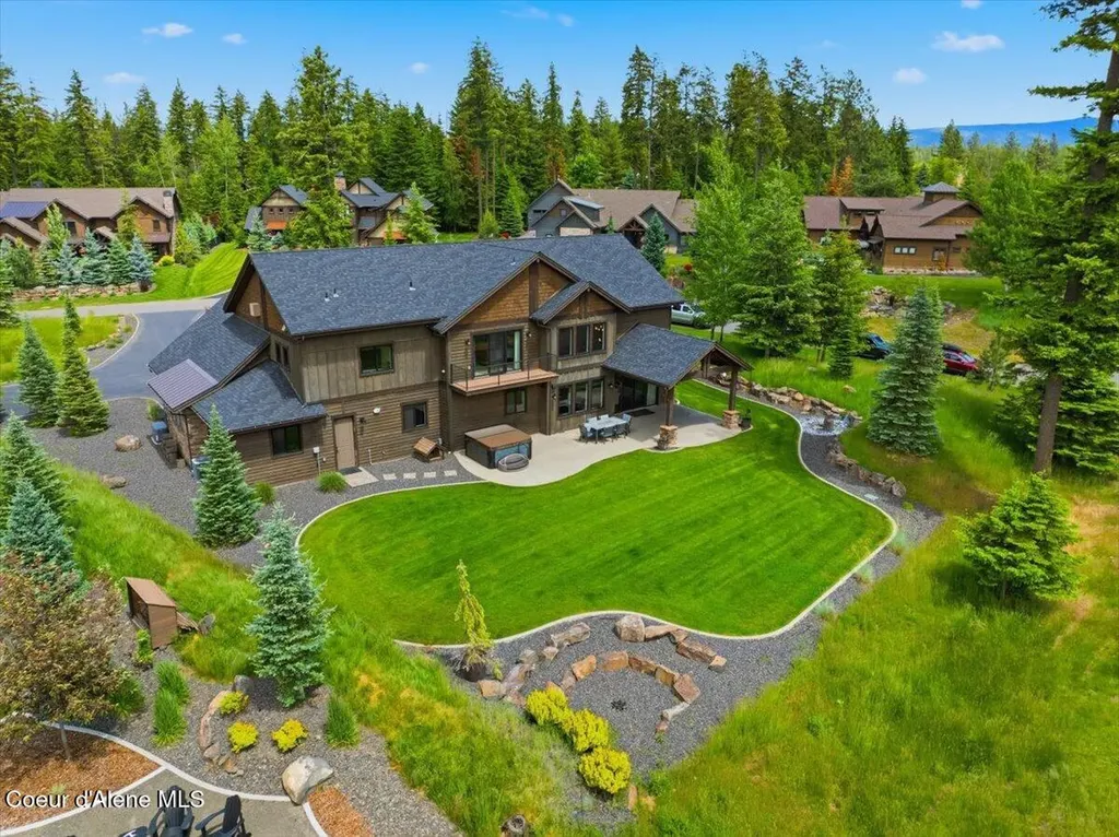 11231 N Mccall Falls Drive Hayden ID 83835