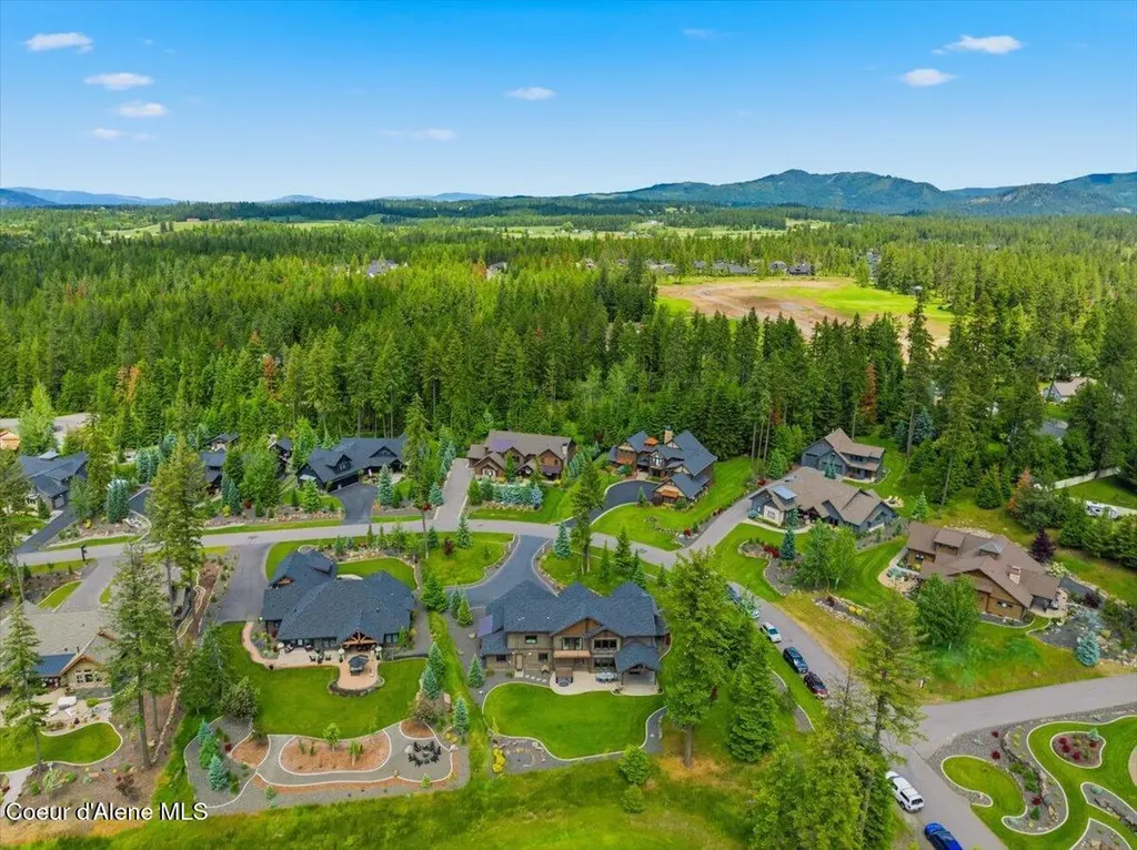 11231 N Mccall Falls Drive Hayden ID 83835
