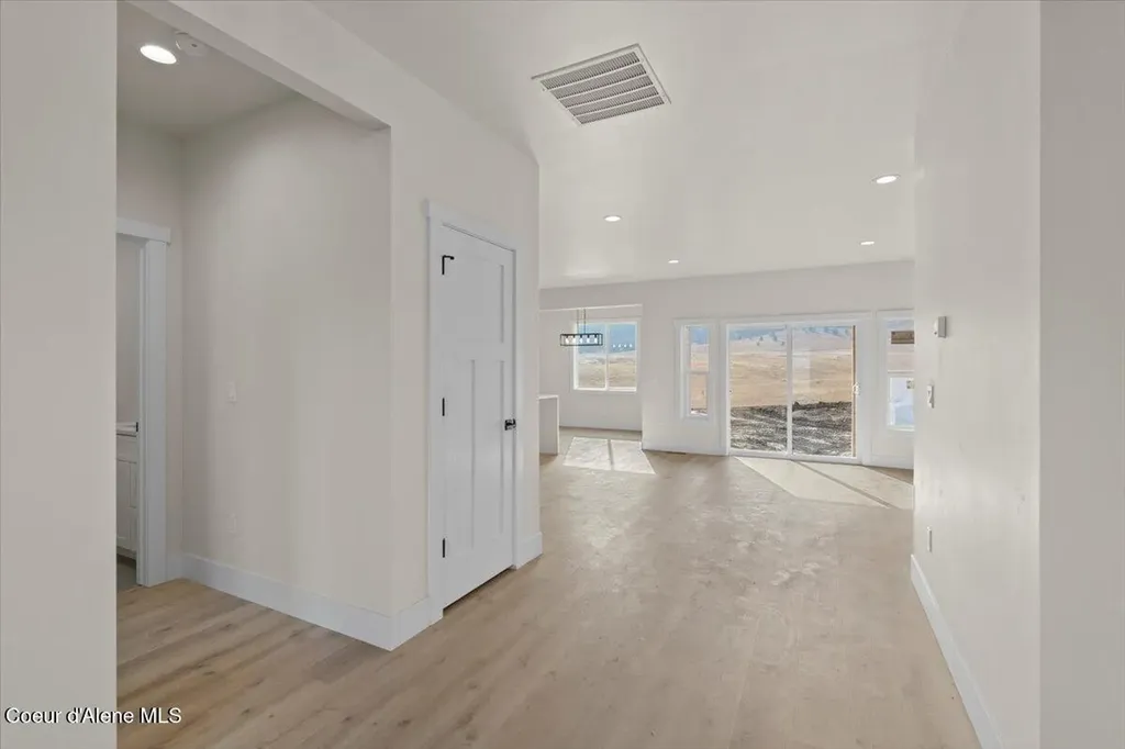 1047 Merideth Road Plummer ID 83851