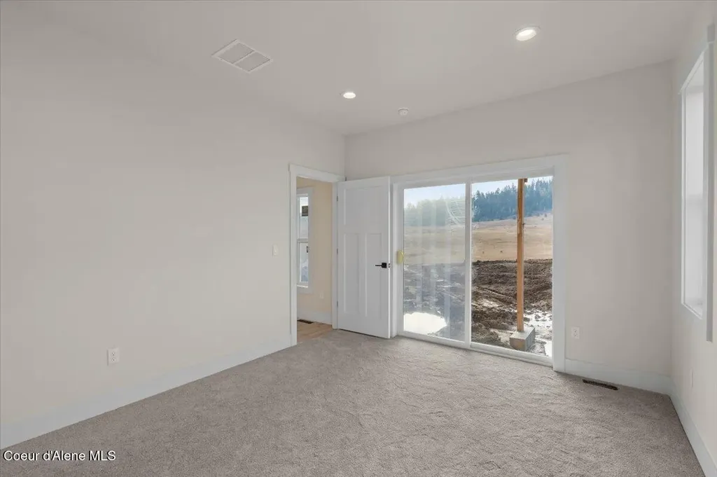 1047 Merideth Road Plummer ID 83851