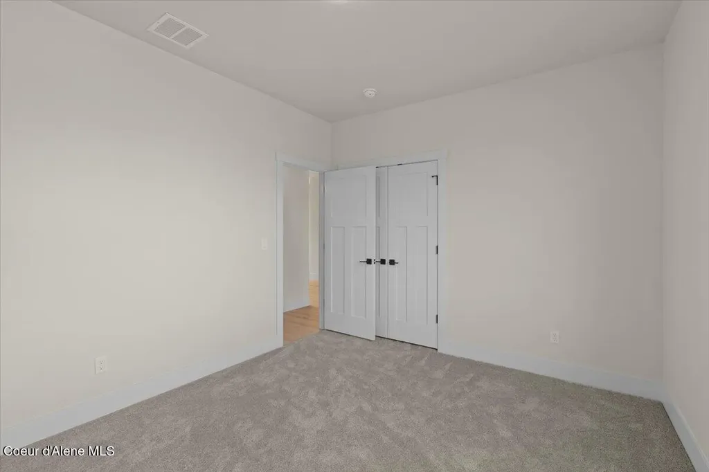 1047 Merideth Road Plummer ID 83851
