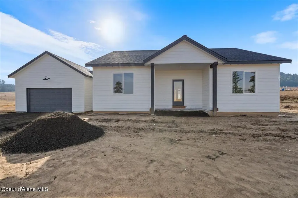 1047 Merideth Road Plummer ID 83851