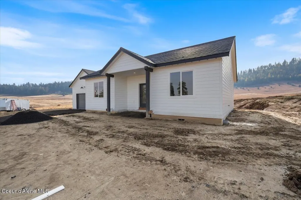 1047 Merideth Road Plummer ID 83851
