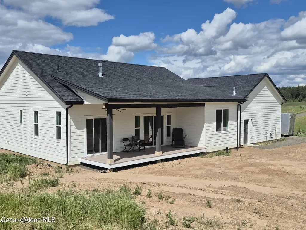1047 Merideth Road Plummer ID 83851