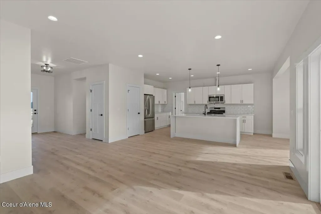 1047 Merideth Road Plummer ID 83851