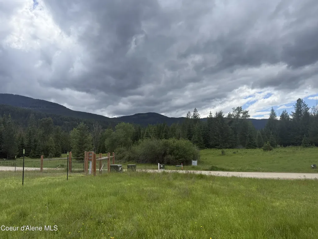 Nhn S Hill Road Trout Creek MT 59874