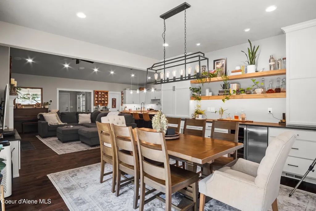 3110 E Lake Forest Drive Hayden Lake ID 83835
