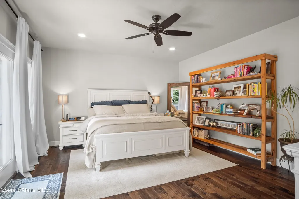 3110 E Lake Forest Drive Hayden Lake ID 83835