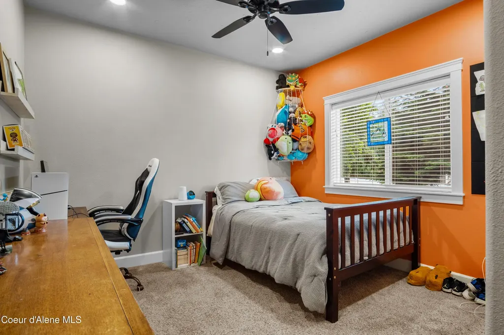 3110 E Lake Forest Drive Hayden Lake ID 83835