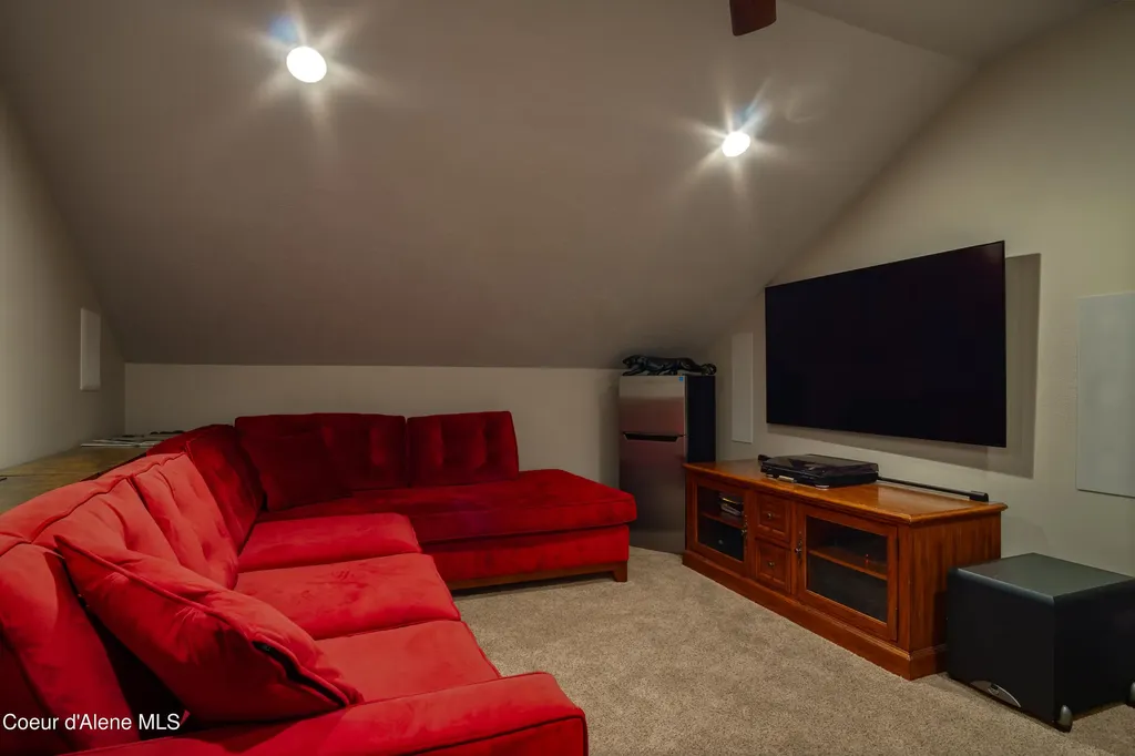 3110 E Lake Forest Drive Hayden Lake ID 83835