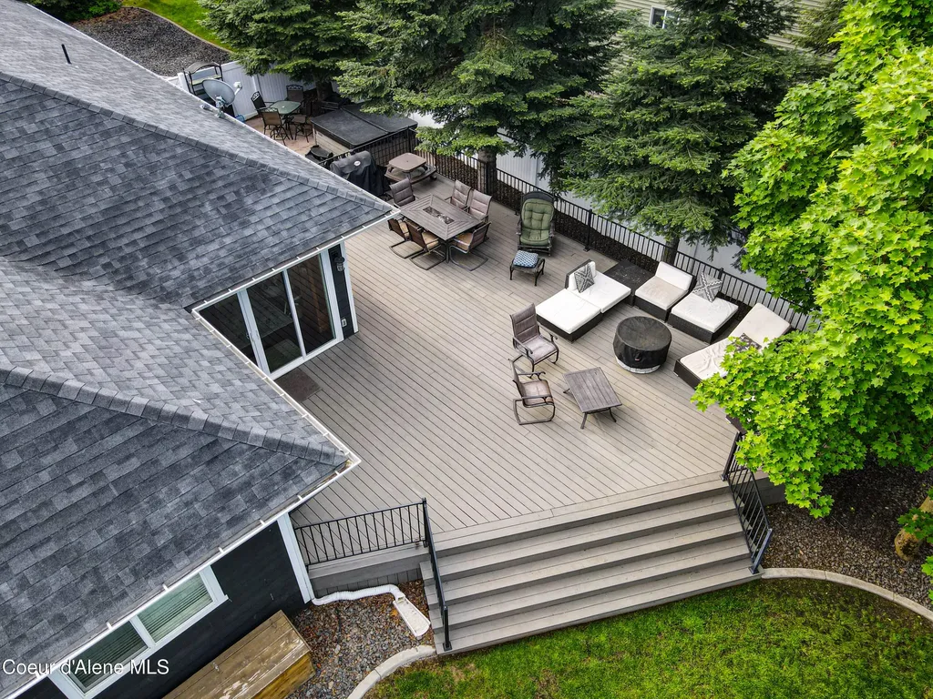3110 E Lake Forest Drive Hayden Lake ID 83835