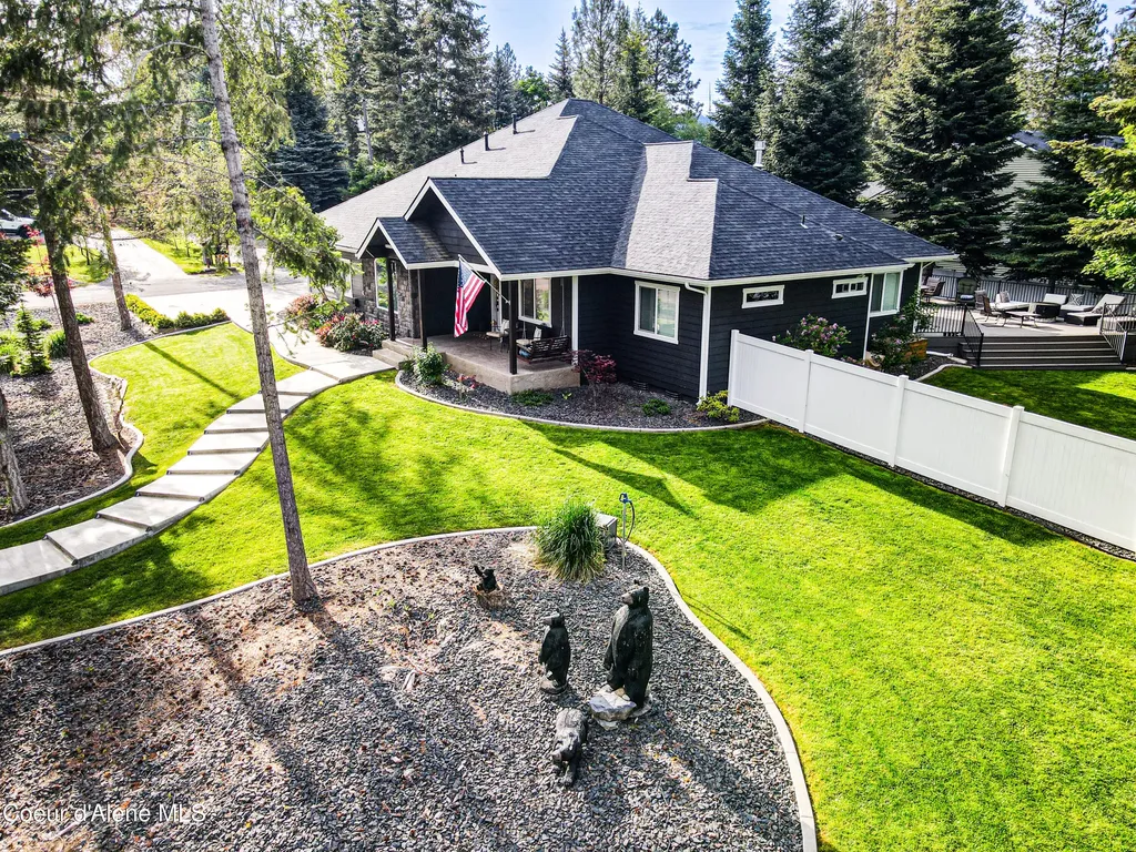 3110 E Lake Forest Drive Hayden Lake ID 83835