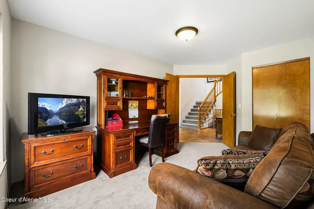 1407 Mathison Drive Sandpoint ID 83864