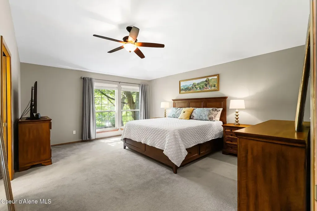 1407 Mathison Drive Sandpoint ID 83864