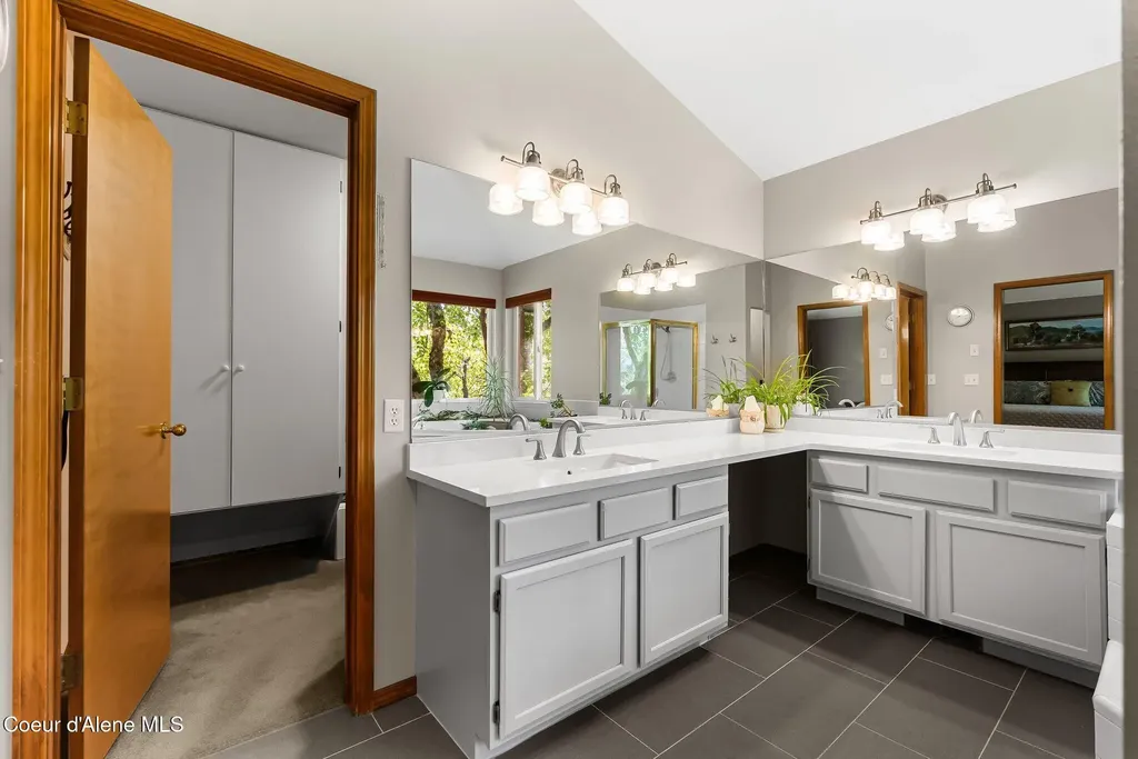 1407 Mathison Drive Sandpoint ID 83864