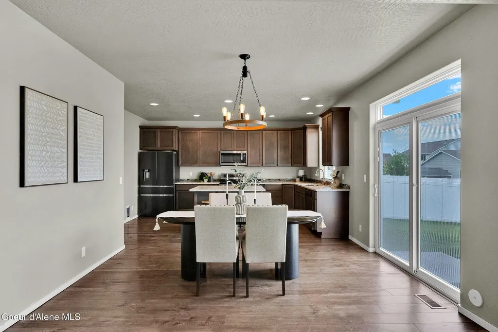 3317 N Knob Creek Court Post Falls ID 83854