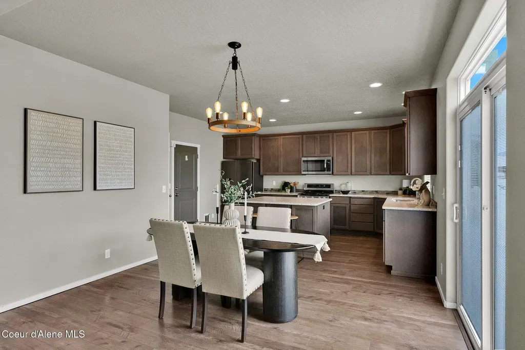 3317 N Knob Creek Court Post Falls ID 83854