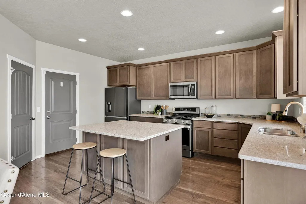 3317 N Knob Creek Court Post Falls ID 83854