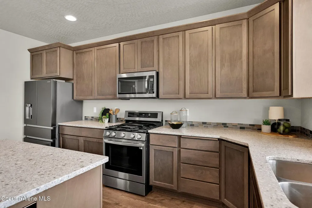 3317 N Knob Creek Court Post Falls ID 83854