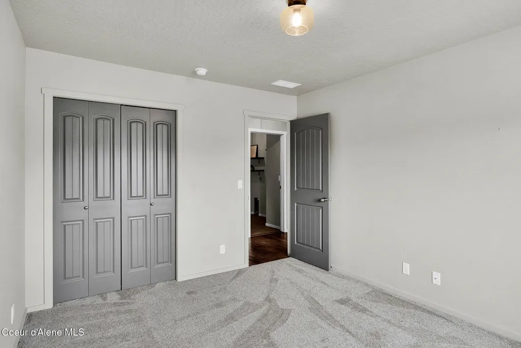3317 N Knob Creek Court Post Falls ID 83854
