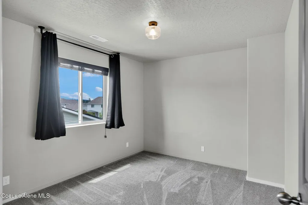 3317 N Knob Creek Court Post Falls ID 83854