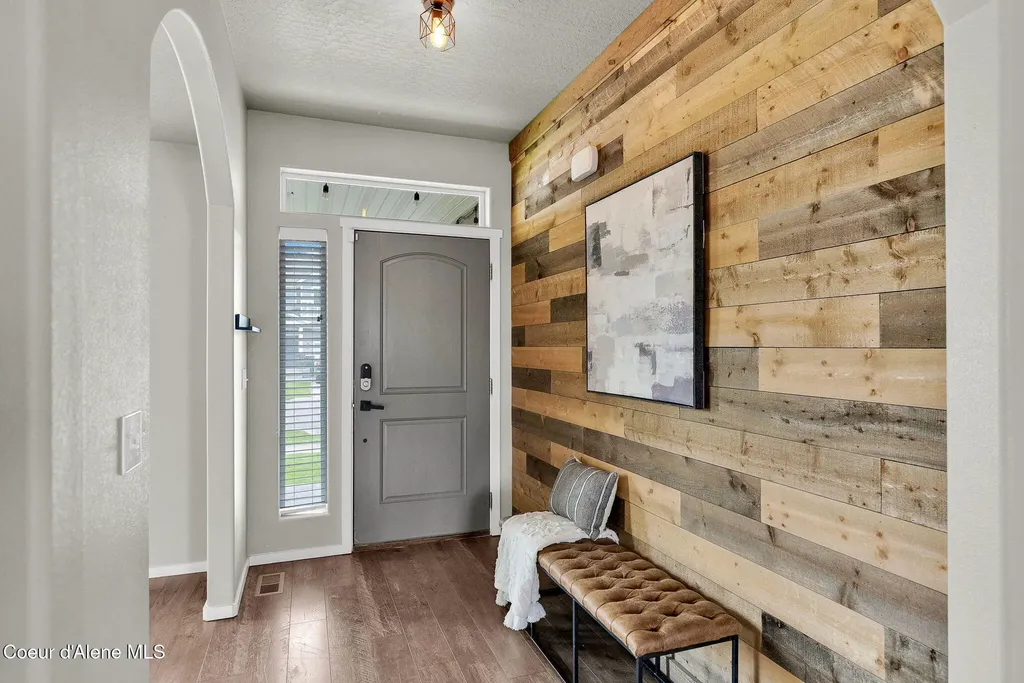 3317 N Knob Creek Court Post Falls ID 83854
