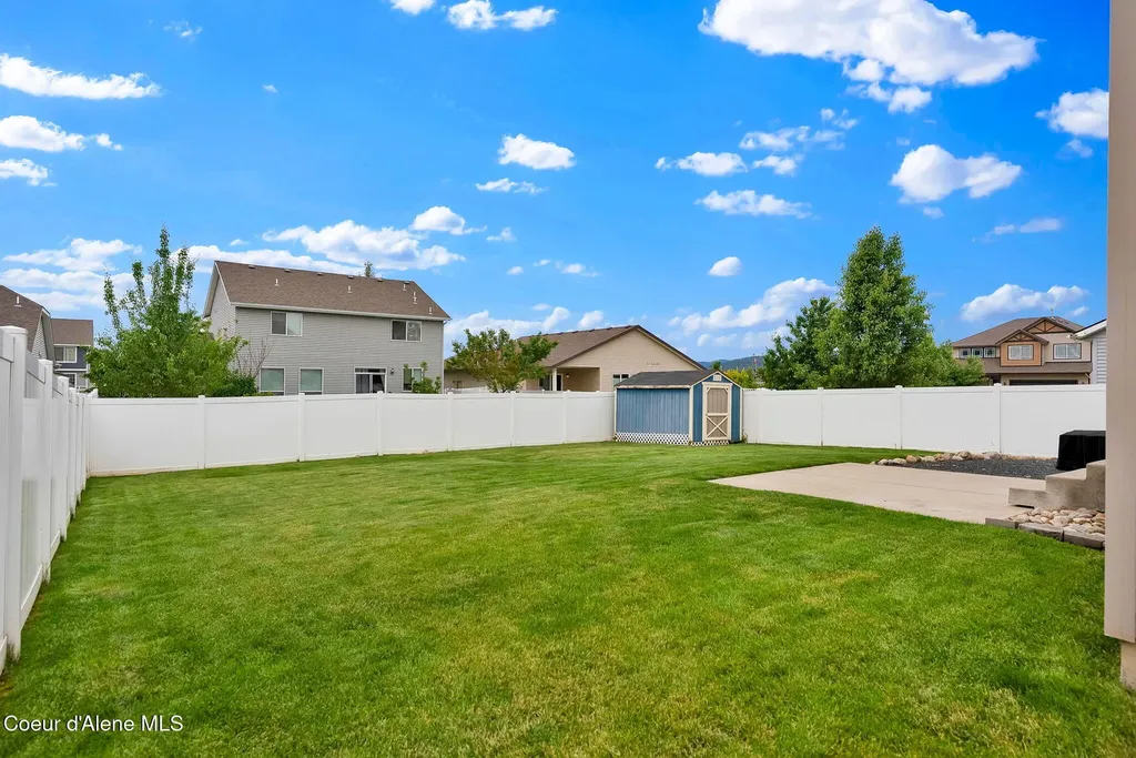 3317 N Knob Creek Court Post Falls ID 83854