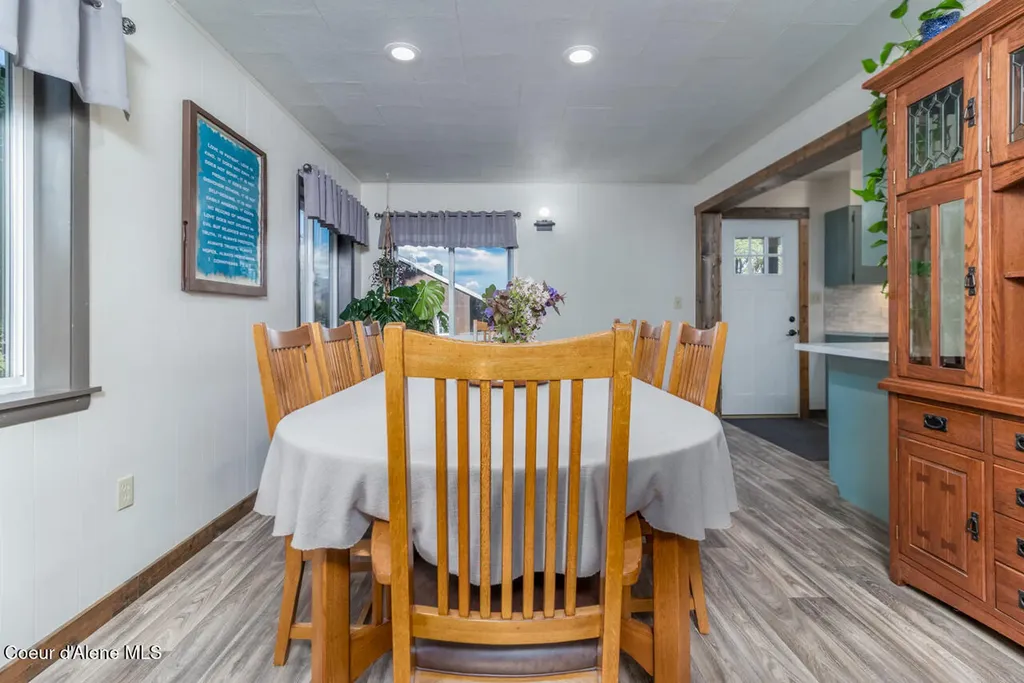 66022 Highway 2 Bonners Ferry ID 83805