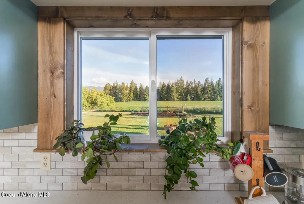 66022 Highway 2 Bonners Ferry ID 83805