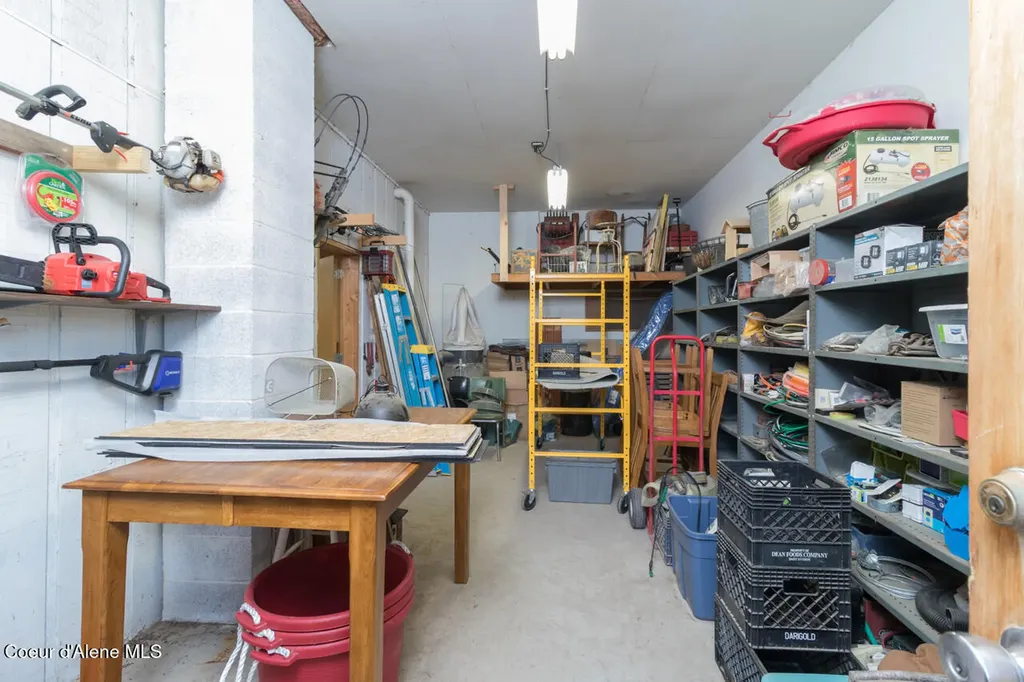 66022 Highway 2 Bonners Ferry ID 83805