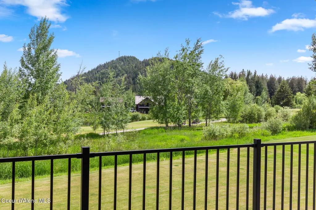 125 Golfview Lane Sandpoint ID 83864