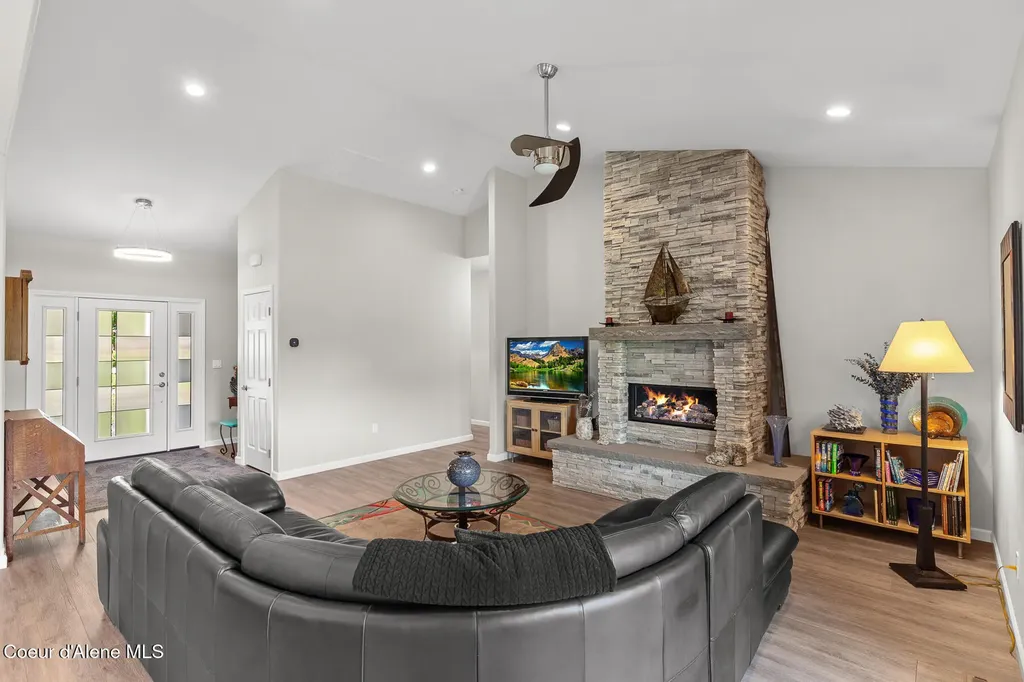 125 Golfview Lane Sandpoint ID 83864