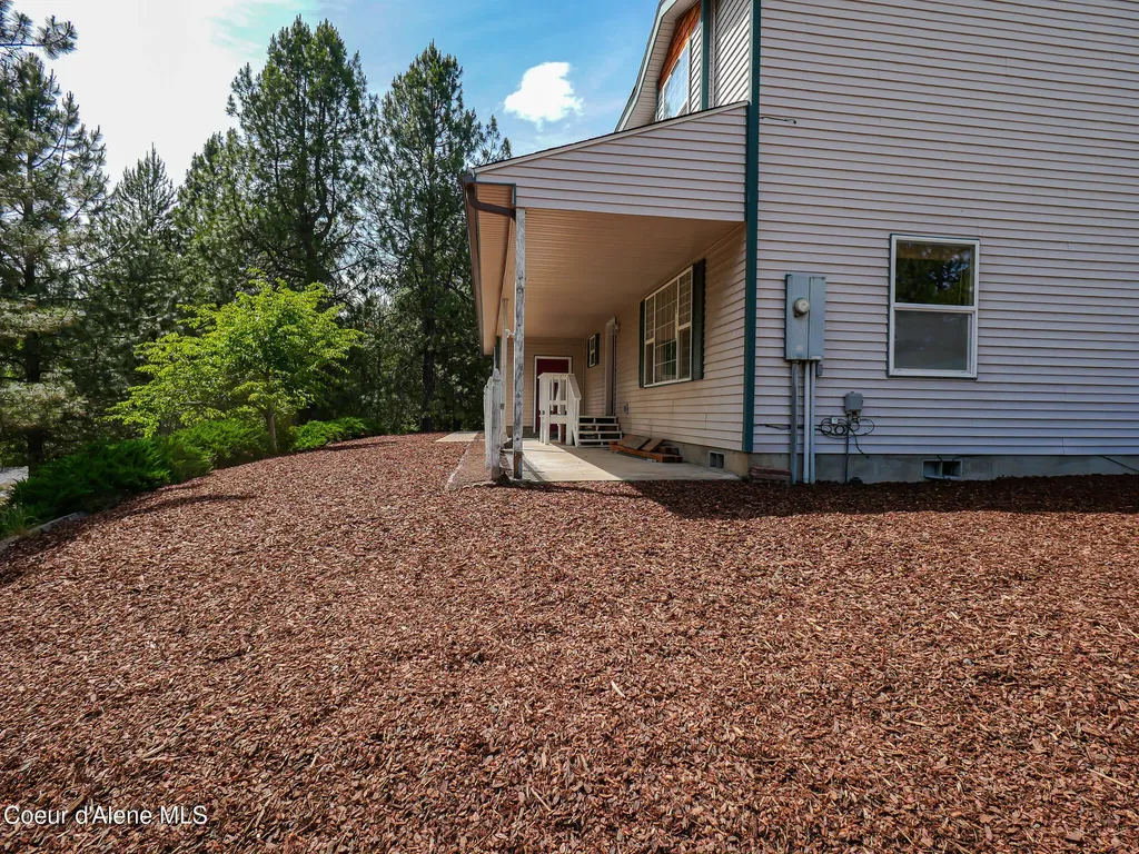 105 Ponderosa Way Bonners Ferry ID 83805