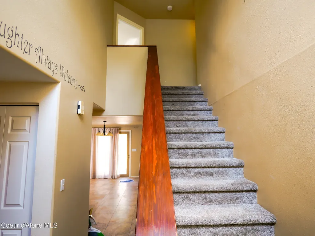 105 Ponderosa Way Bonners Ferry ID 83805