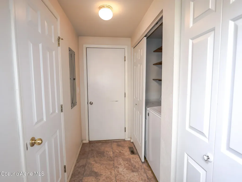 105 Ponderosa Way Bonners Ferry ID 83805