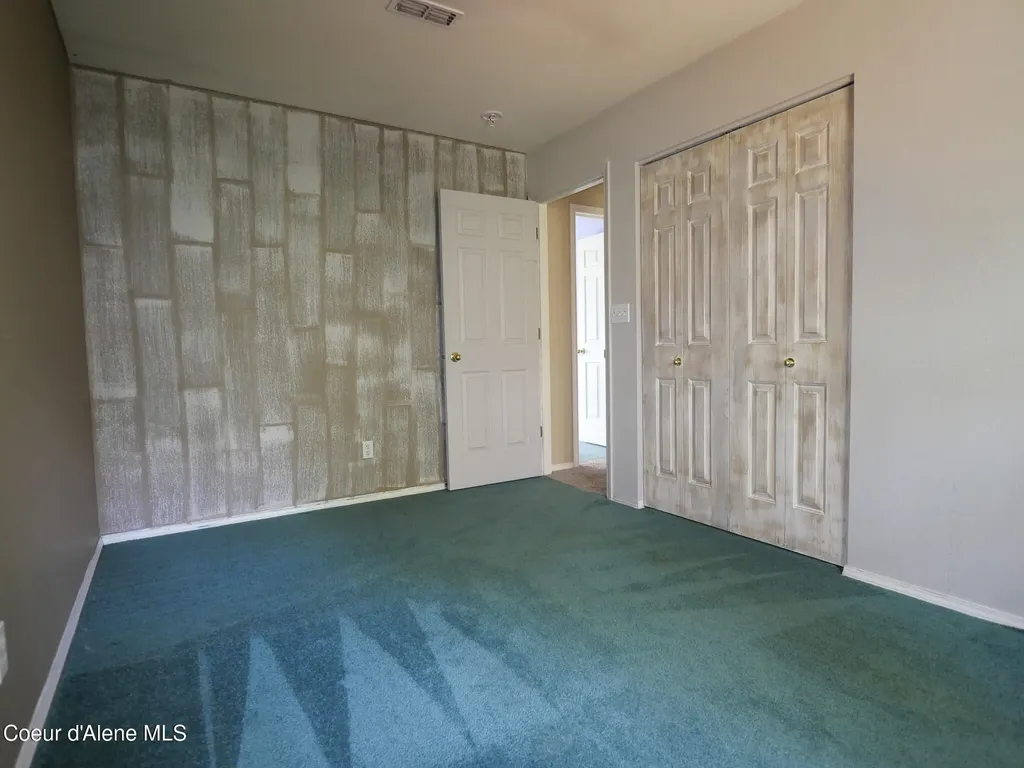 105 Ponderosa Way Bonners Ferry ID 83805
