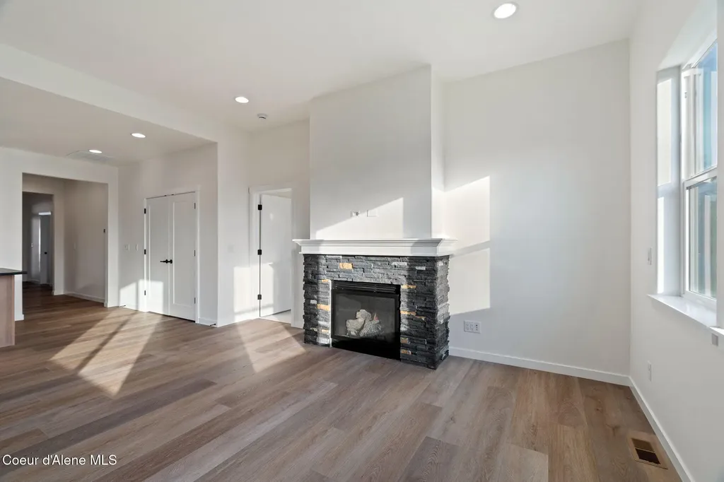 1184 E Walton Court Post Falls ID 83854