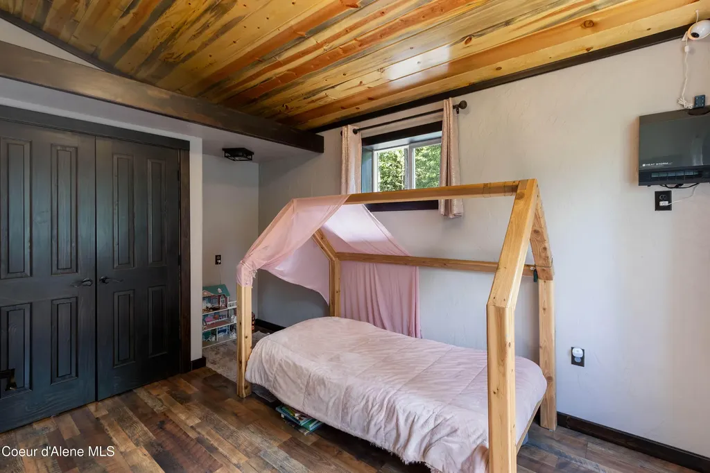 24606 N Nikoma Road Rathdrum ID 83858