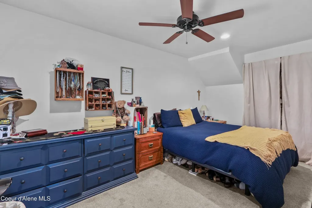 8702 E Scout Trail Road Athol ID 83801