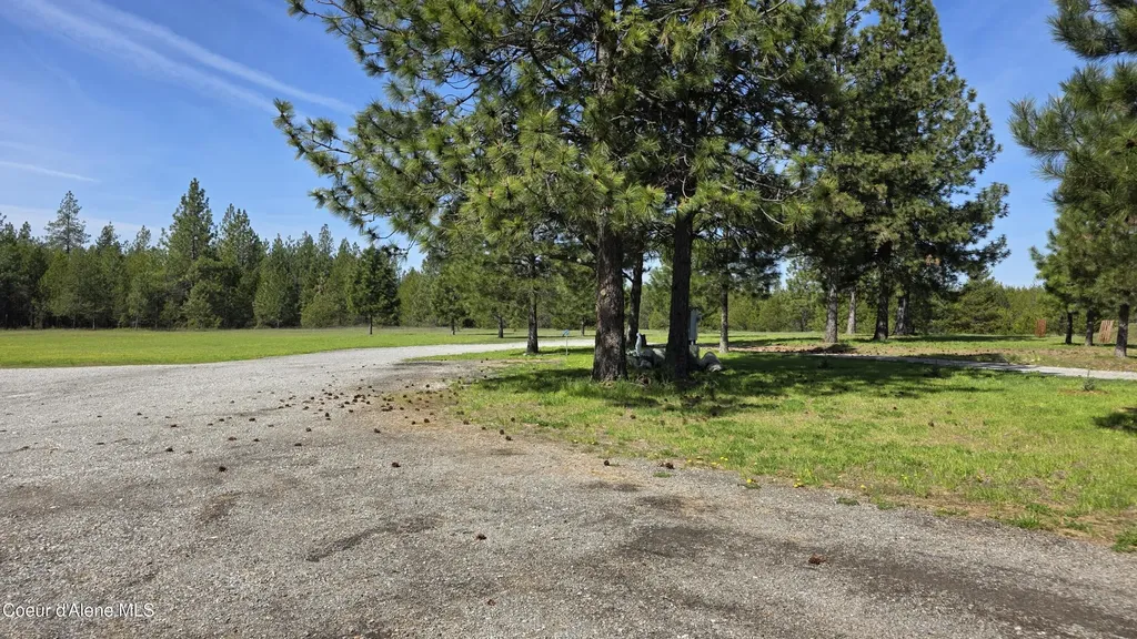 8702 E Scout Trail Road Athol ID 83801