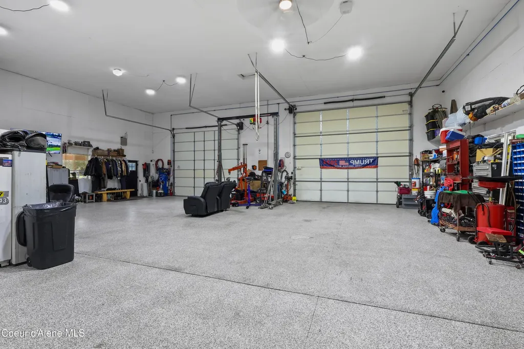 8702 E Scout Trail Road Athol ID 83801