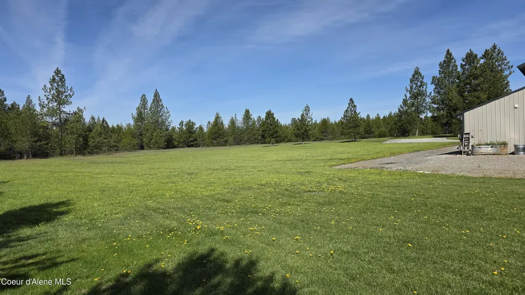 8702 E Scout Trail Road Athol ID 83801