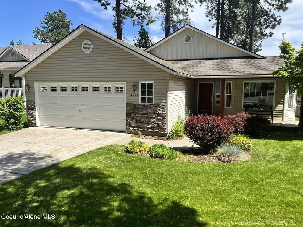 5254 E Steamboat Bend Post Falls ID 83854