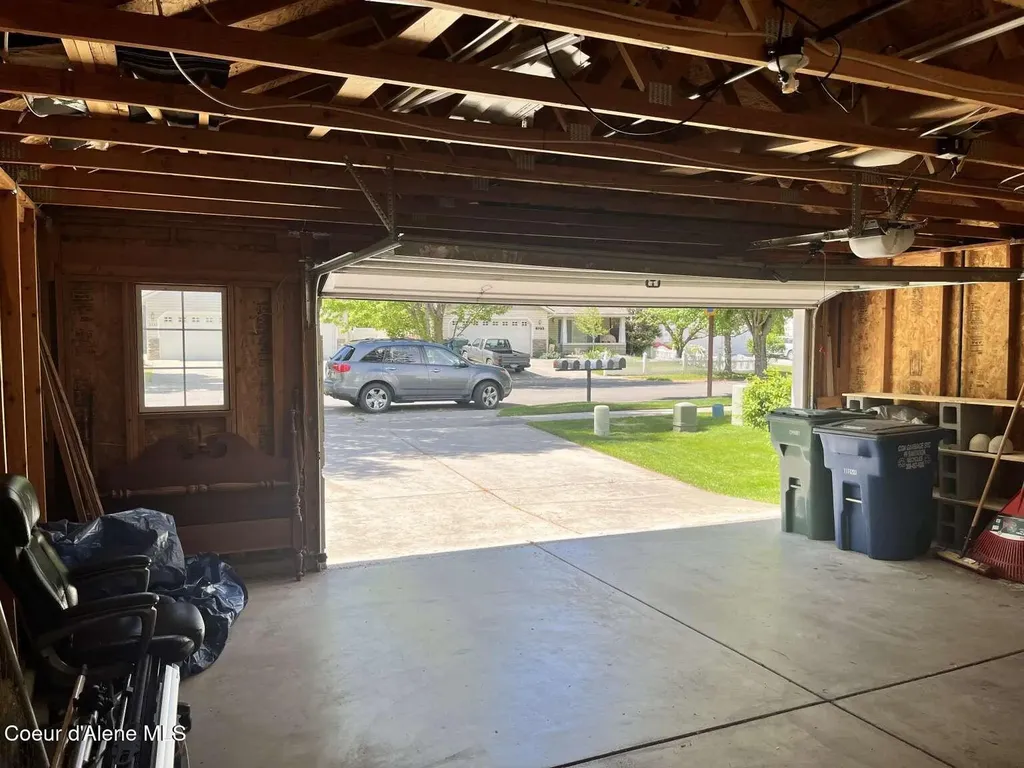 5254 E Steamboat Bend Post Falls ID 83854