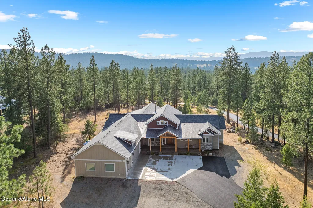 19643 W Treend Road Post Falls ID 83854
