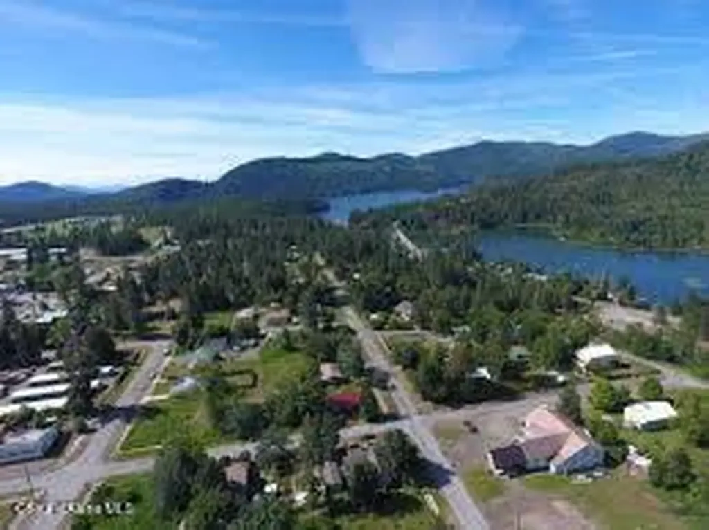 7060 W Tesemini Drive Spirit Lake ID 83869